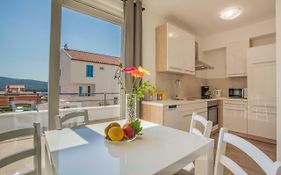 Apartment D